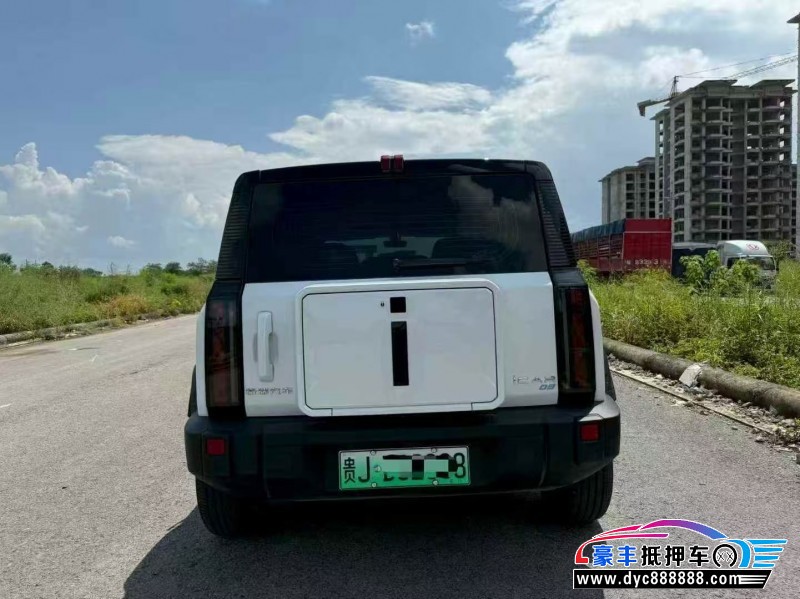 25年奇瑞爱卡轿车抵押车出售