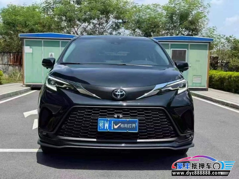 24年丰田格瑞维亚轿车抵押车出售