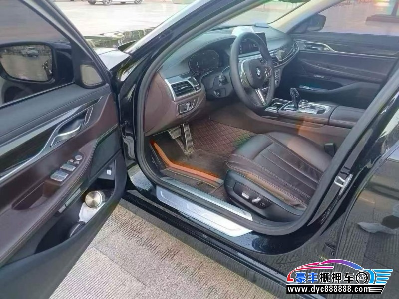 16年宝马7系轿车抵押车出售