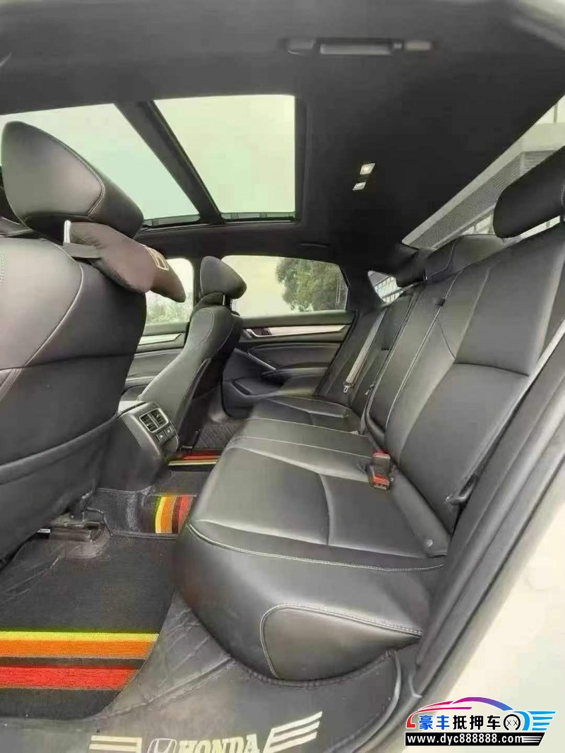 22年本田英诗派轿车抵押车出售