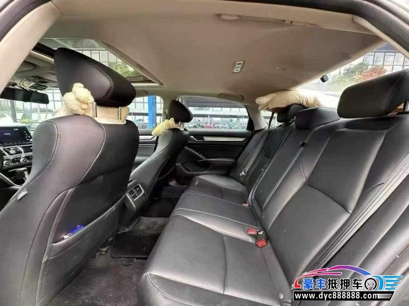 21年本田雅阁轿车抵押车出售