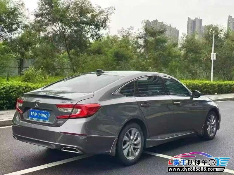 21年本田雅阁轿车抵押车出售