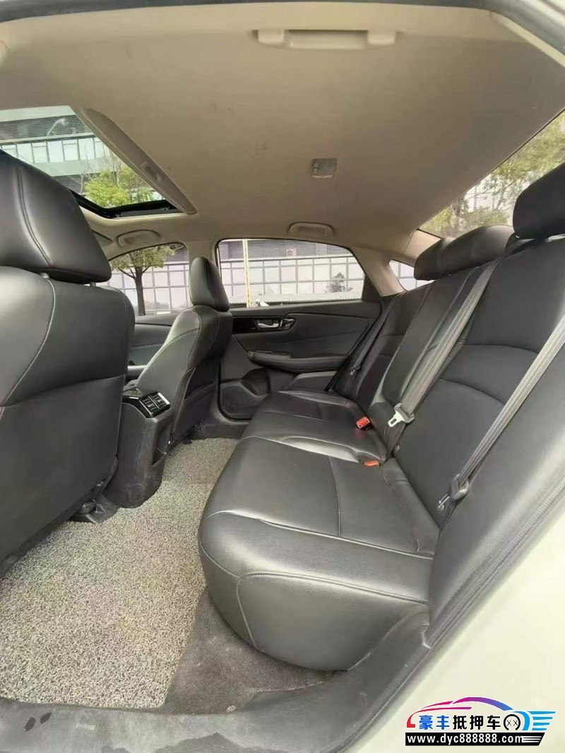 19年本田凌派轿车抵押车出售