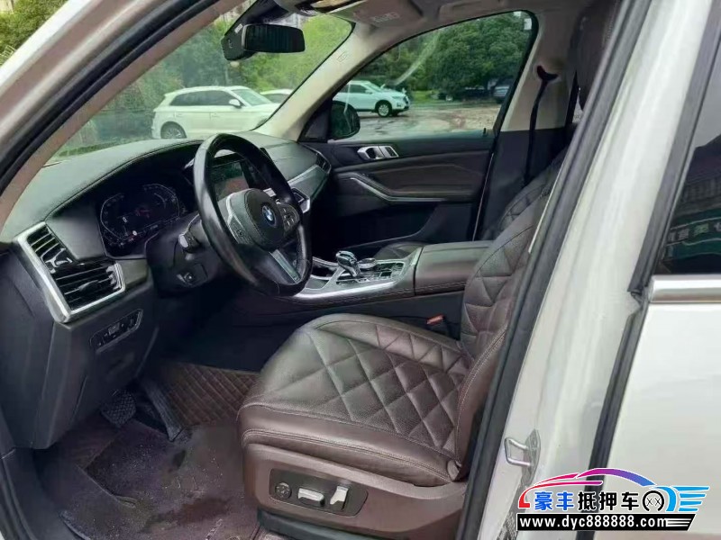 22年宝马X5轿车抵押车出售