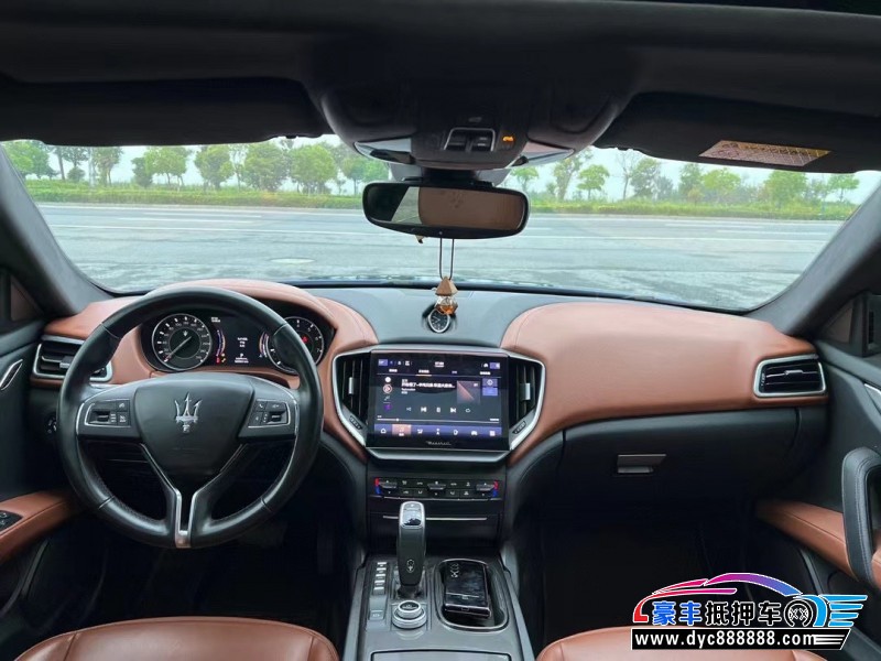 21年玛莎拉蒂Ghibli轿车抵押车出售