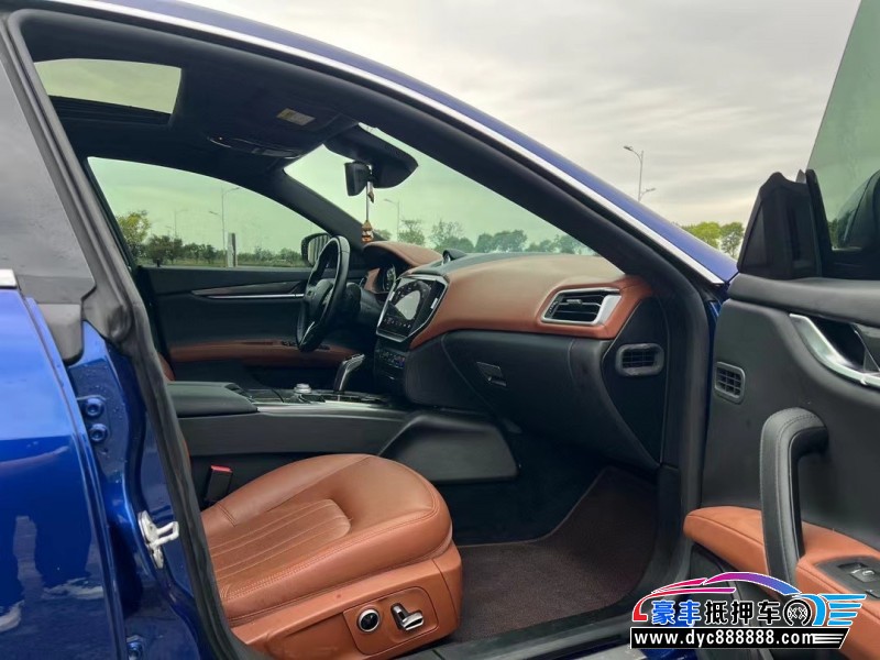 21年玛莎拉蒂Ghibli轿车抵押车出售