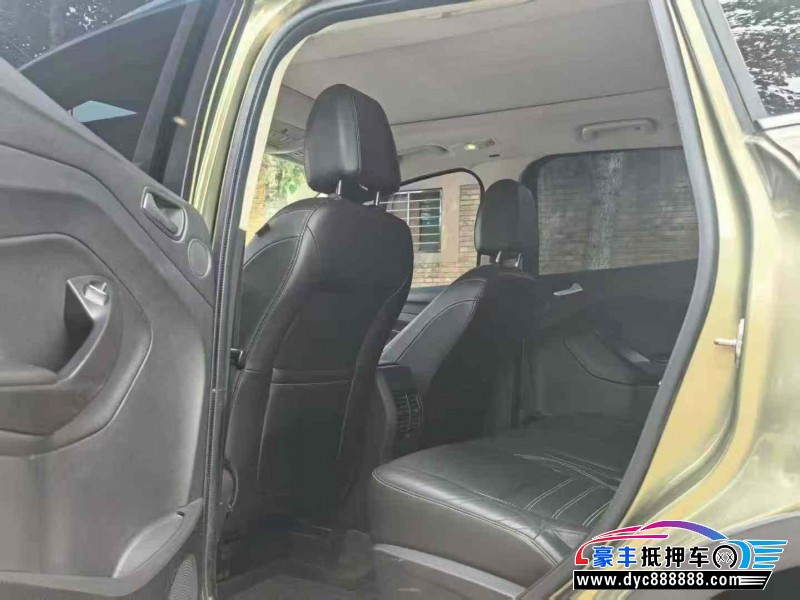 17年福特翼虎轿车抵押车出售