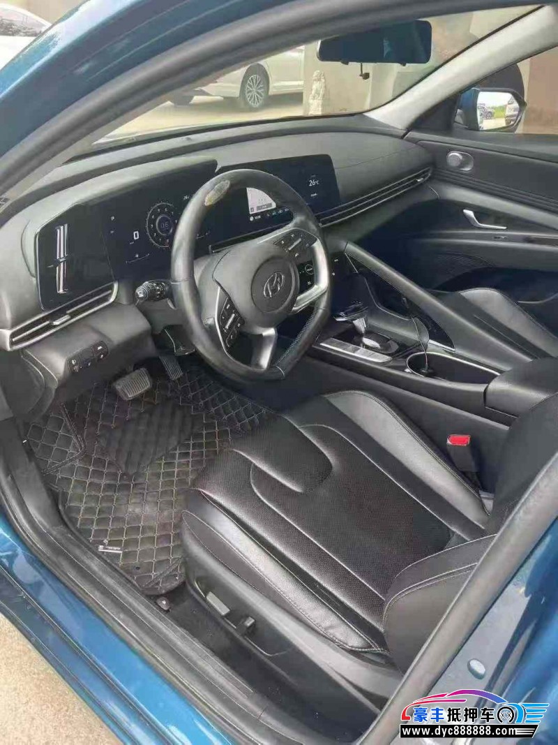 21年现代伊兰特轿车抵押车出售