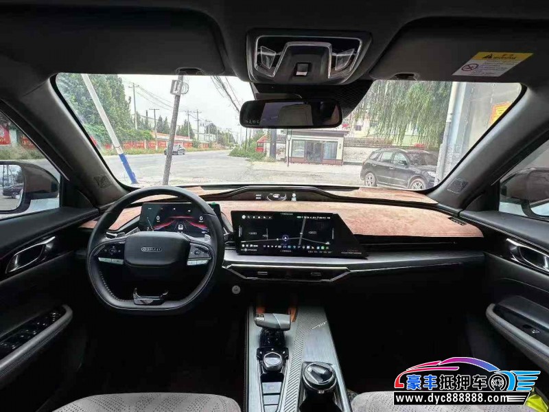 24年长安欧尚Z6轿车抵押车出售