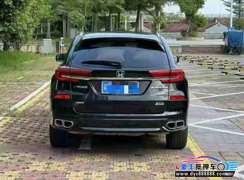 23年本田冠道轿车抵押车出售