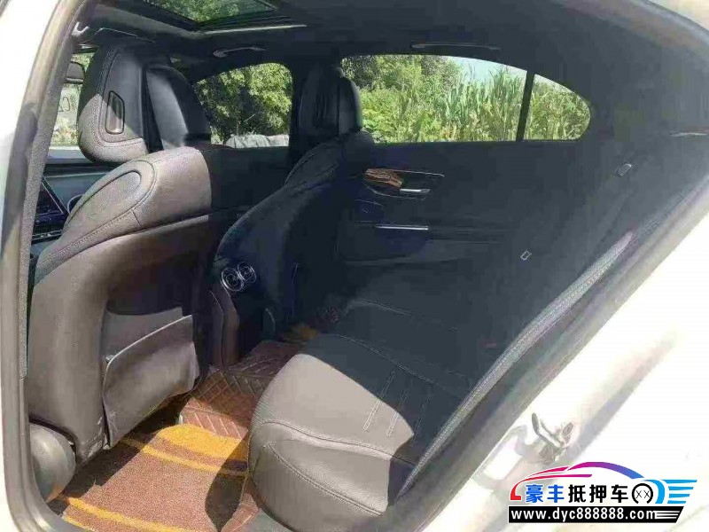 23年奔驰C轿车抵押车出售