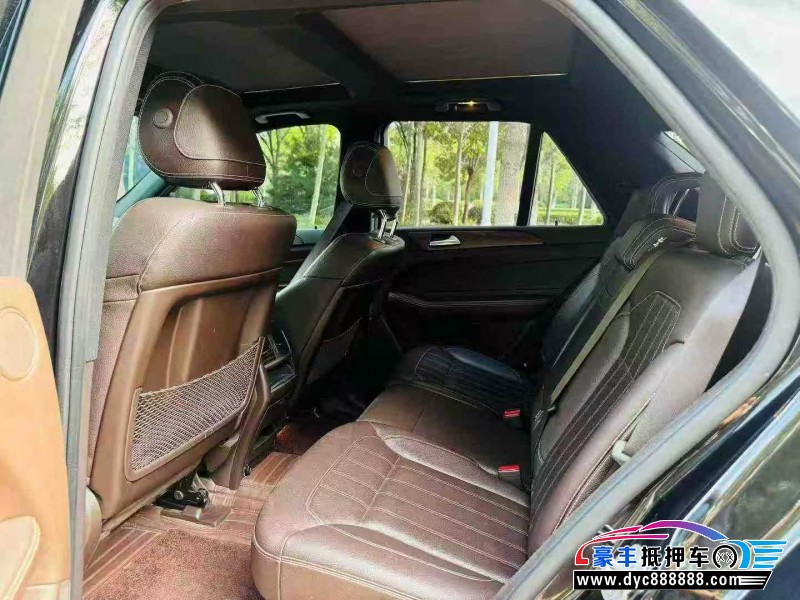 17年奔驰GLE轿车抵押车出售