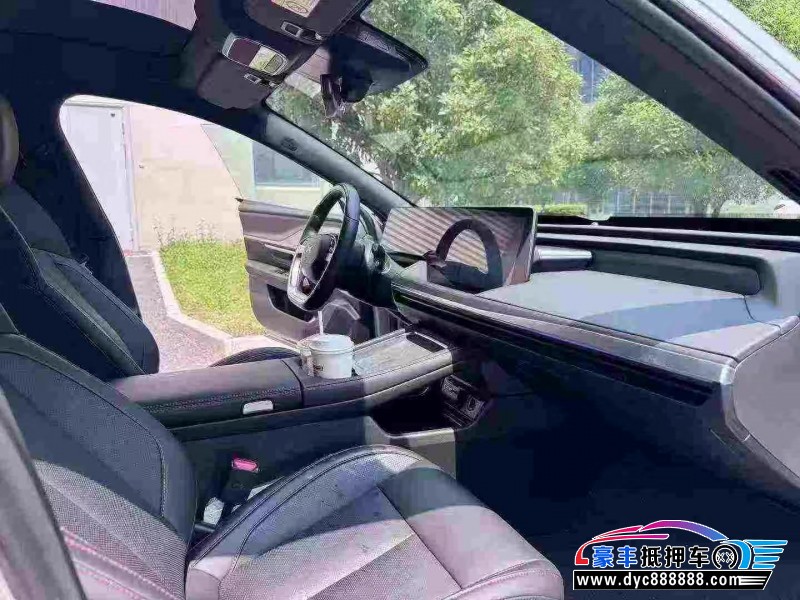 25年小鹏汽车P7轿车抵押车出售