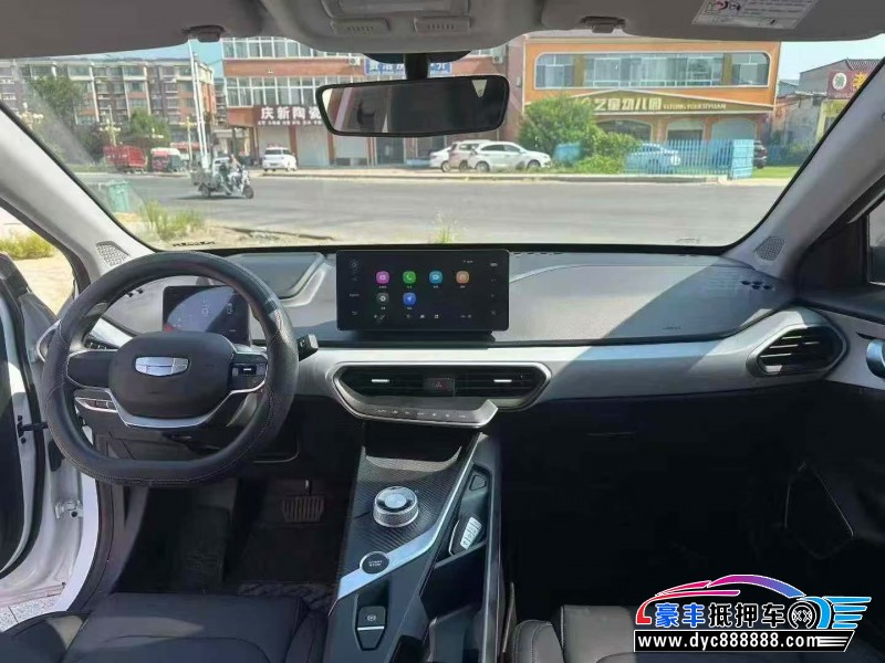 24年吉利几何轿车抵押车出售