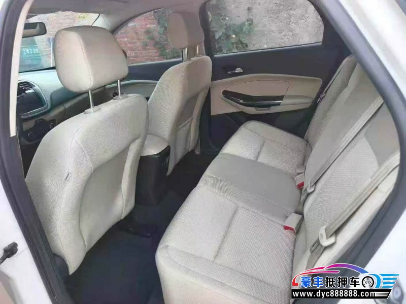 18年福特福睿斯轿车抵押车出售