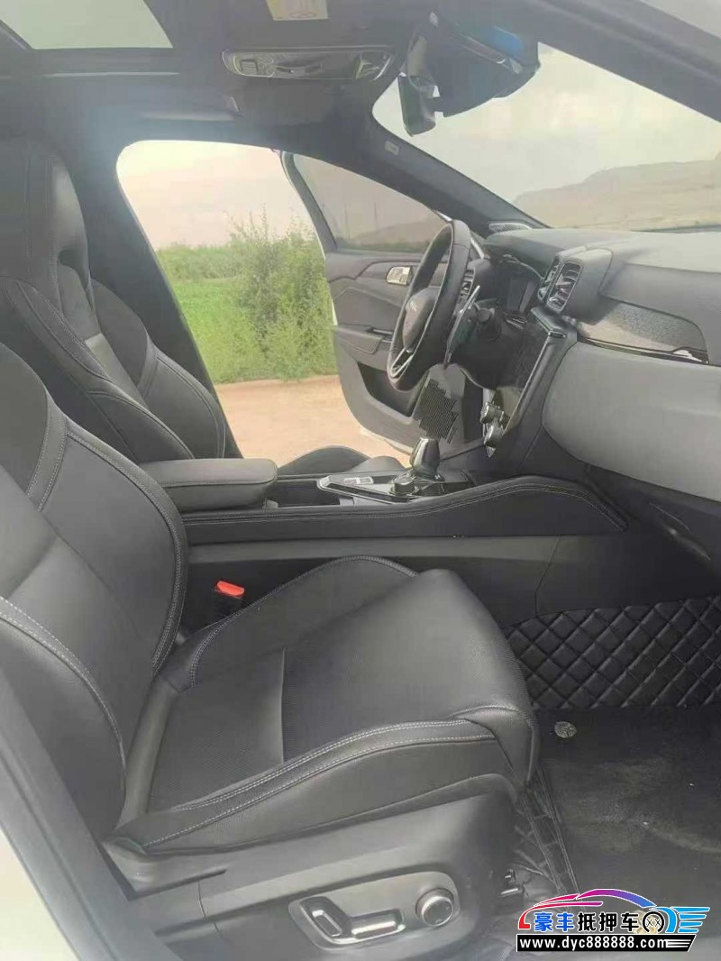 20年领克03轿车抵押车出售