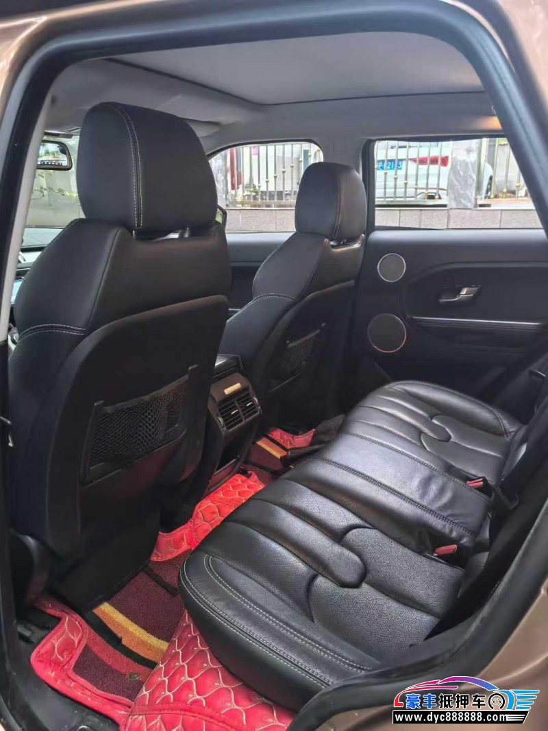 15年路虎揽胜极光轿车抵押车出售