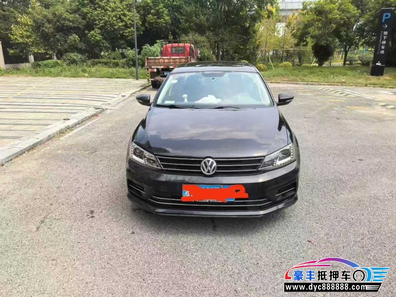 18年大众速腾轿车抵押车出售