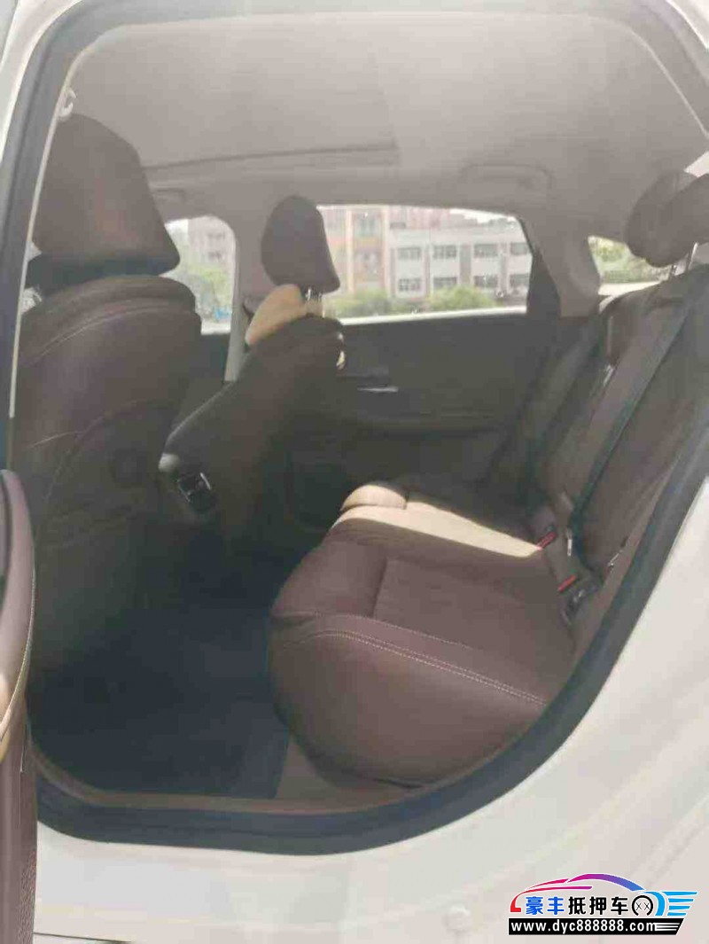 24年奇瑞艾瑞泽轿车抵押车出售