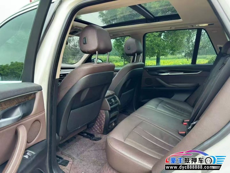 17年宝马X5轿车抵押车出售