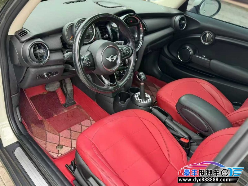 17年宝马MINI轿车抵押车出售