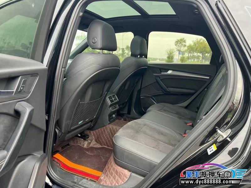 23年奥迪Q5SUV抵押车出售