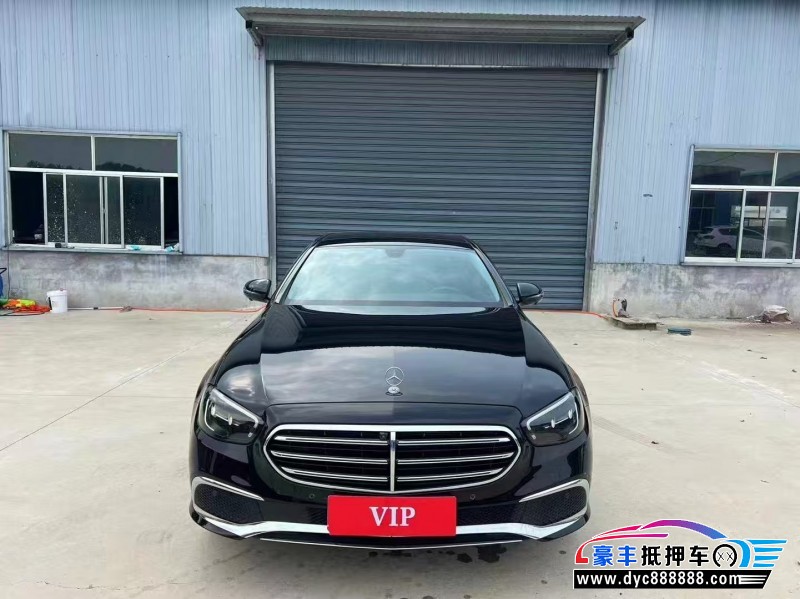 22年奔驰E轿车抵押车出售