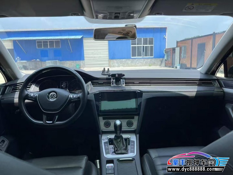 20年大众迈腾轿车抵押车出售