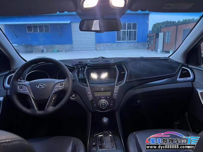 14年现代全新胜达SUV抵押车出售