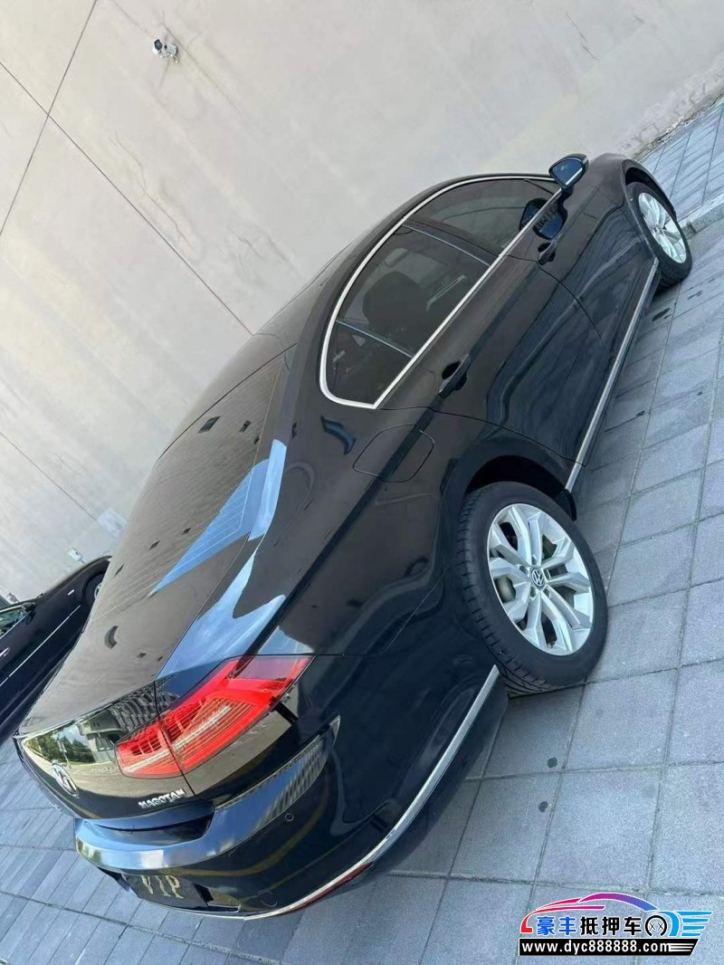 18年大众迈腾轿车抵押车出售