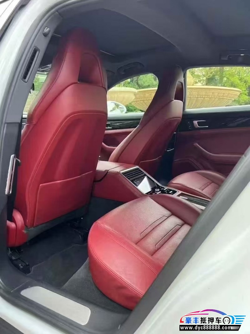 19年保时捷帕纳梅拉轿车抵押车出售