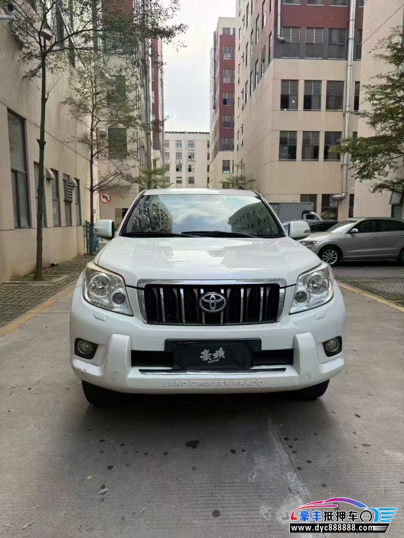 13年丰田普拉多（霸道）轿车抵押车出售