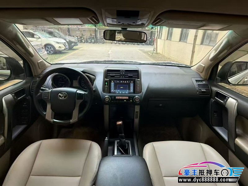 13年丰田普拉多（霸道）轿车抵押车出售