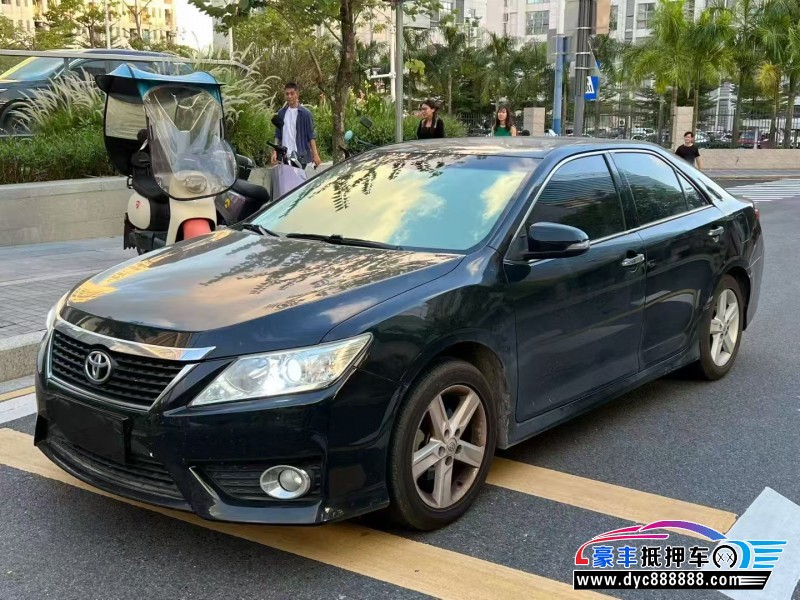 13年丰田凯美瑞轿车抵押车出售