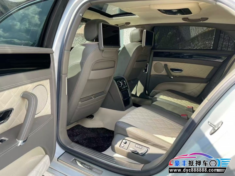 17年宾利飞驰轿车抵押车出售