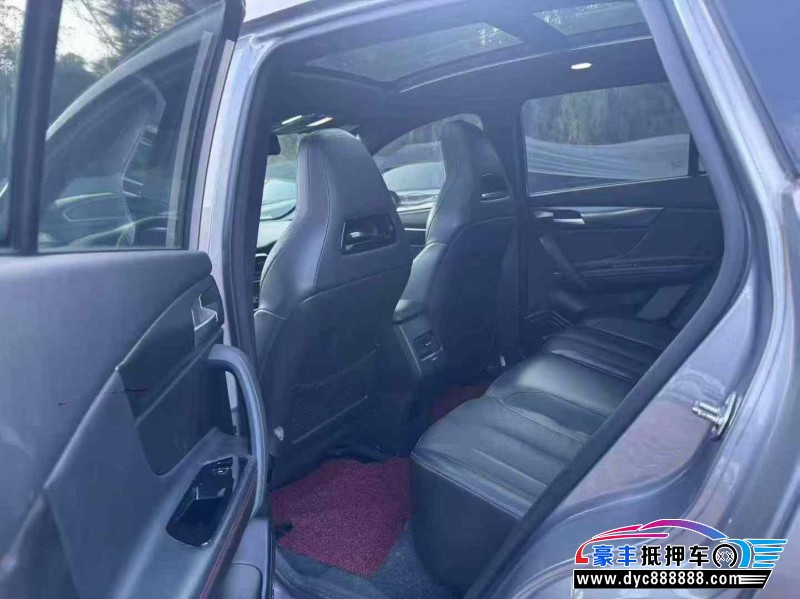 21年海马8S轿车抵押车出售