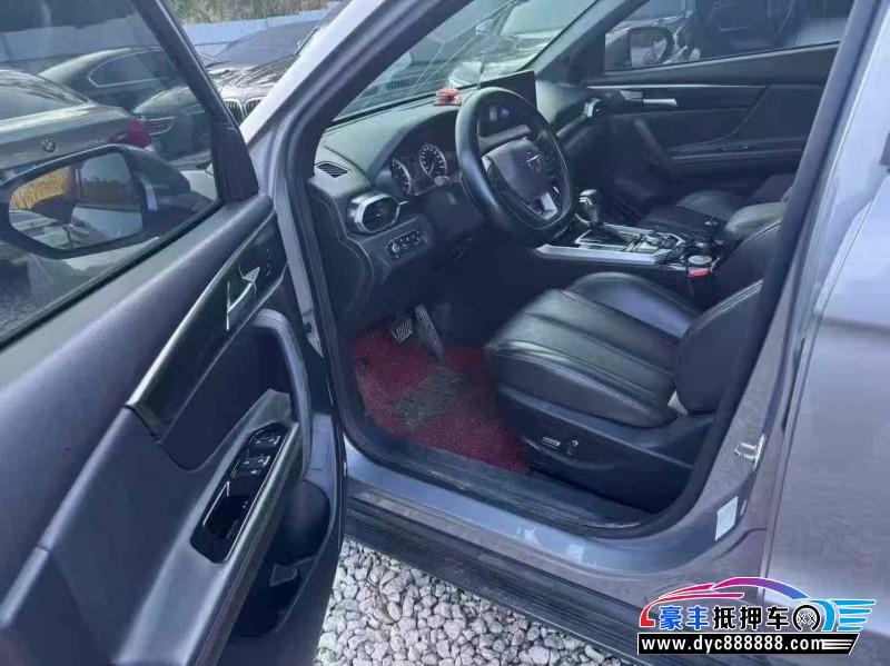 21年海马8S轿车抵押车出售