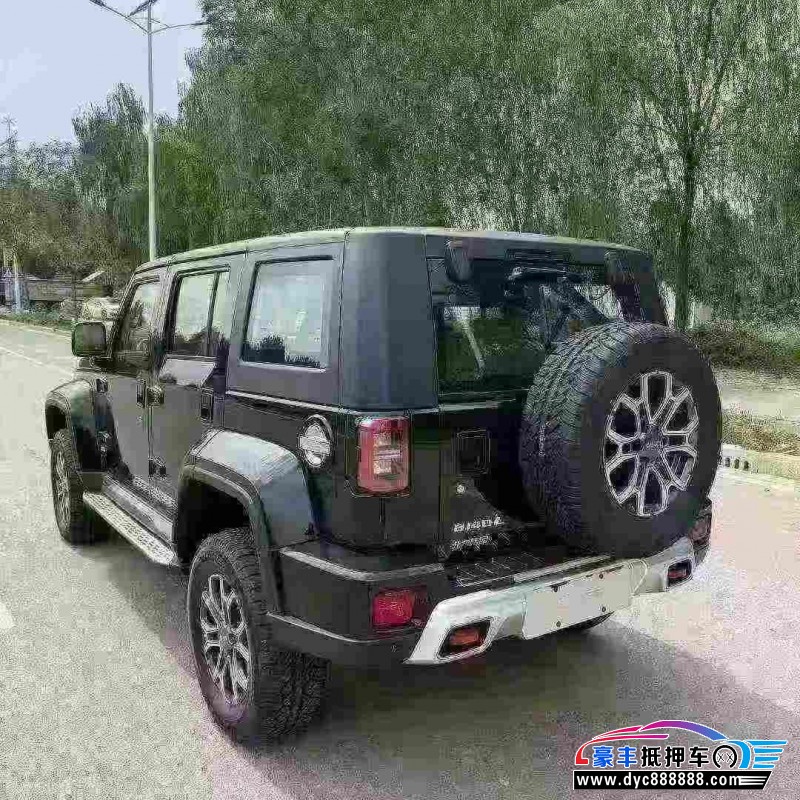 25年北京BJ40轿车抵押车出售