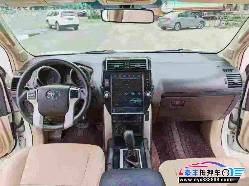 13年丰田普拉多（霸道）轿车抵押车出售