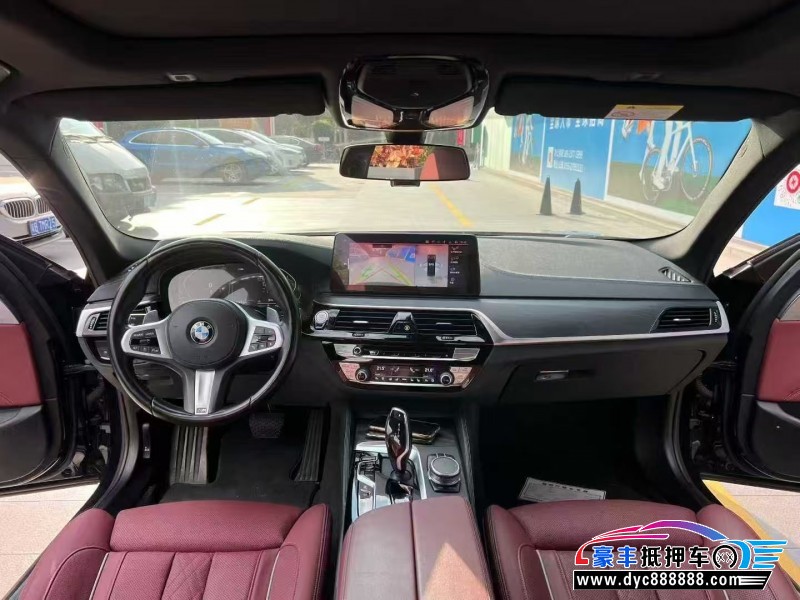 21年宝马5系轿车抵押车出售