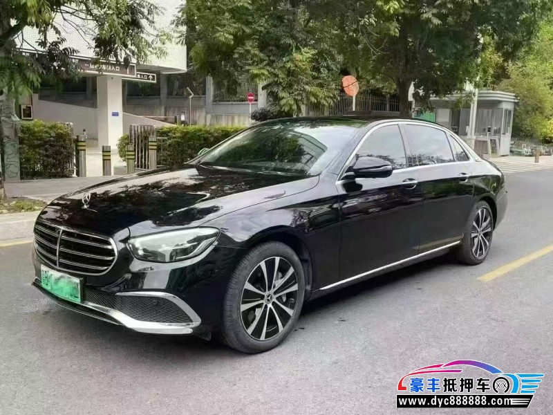 22年奔驰E轿车抵押车出售