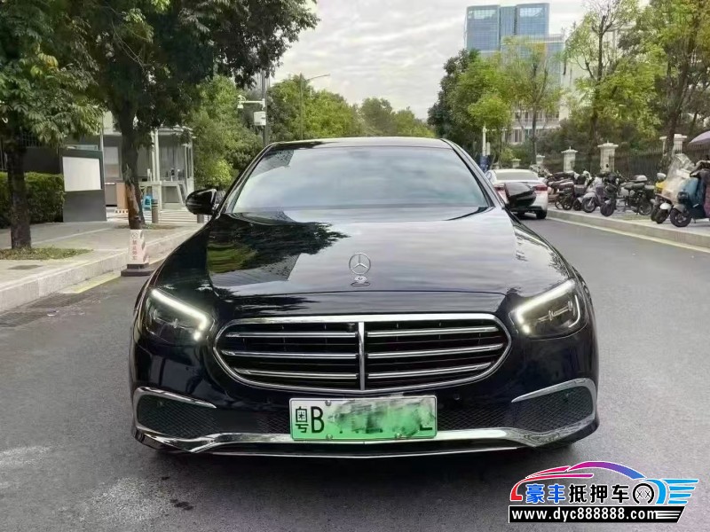 22年奔驰E轿车抵押车出售