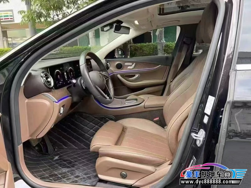 22年奔驰E轿车抵押车出售