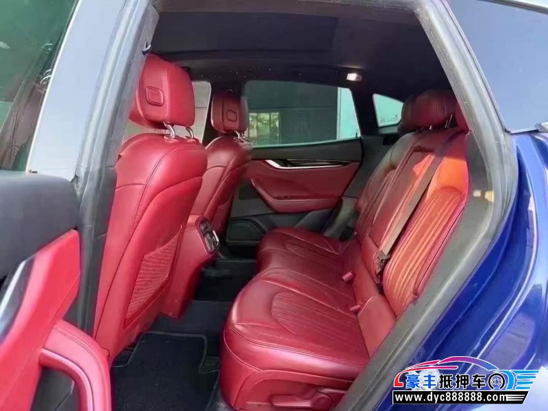 17年玛莎拉蒂莱万特轿车抵押车出售