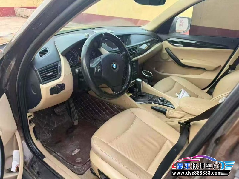 12年宝马X1轿车抵押车出售