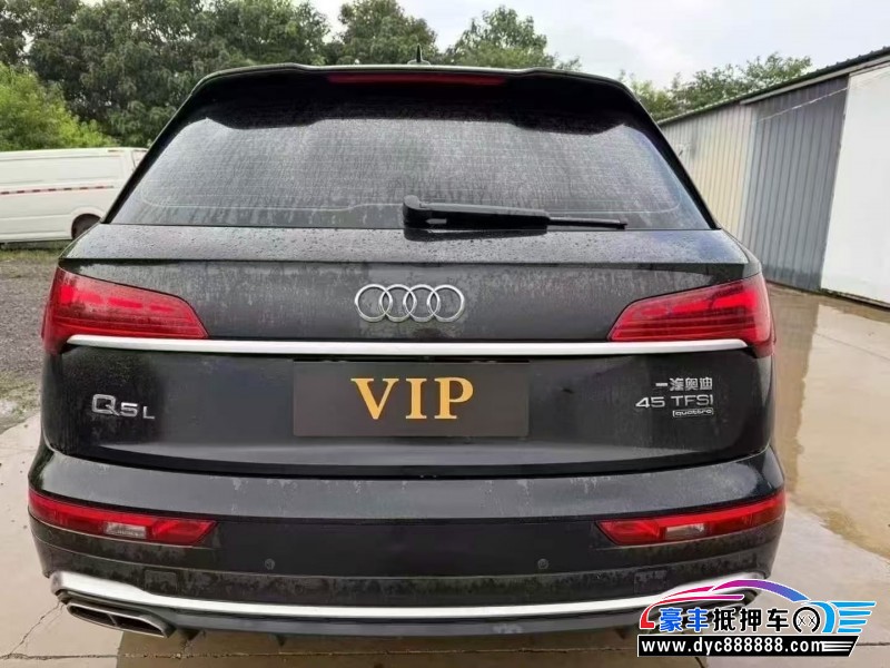 21年奥迪Q5轿车抵押车出售