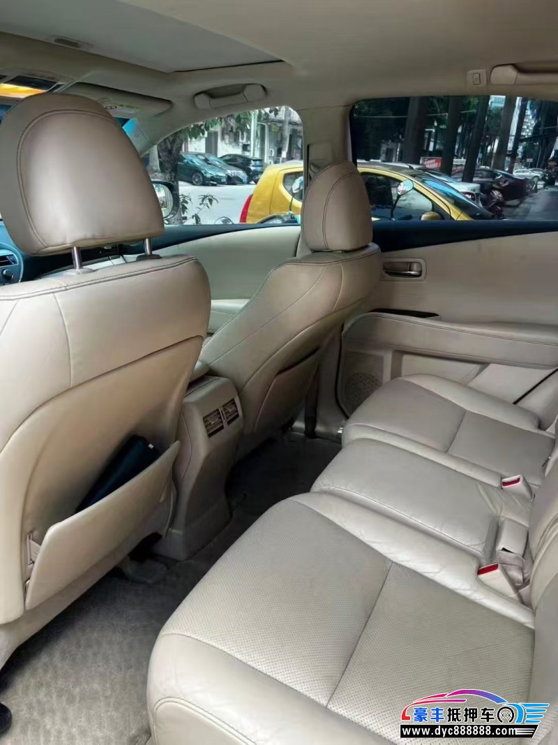 14年雷克萨斯RX轿车抵押车出售