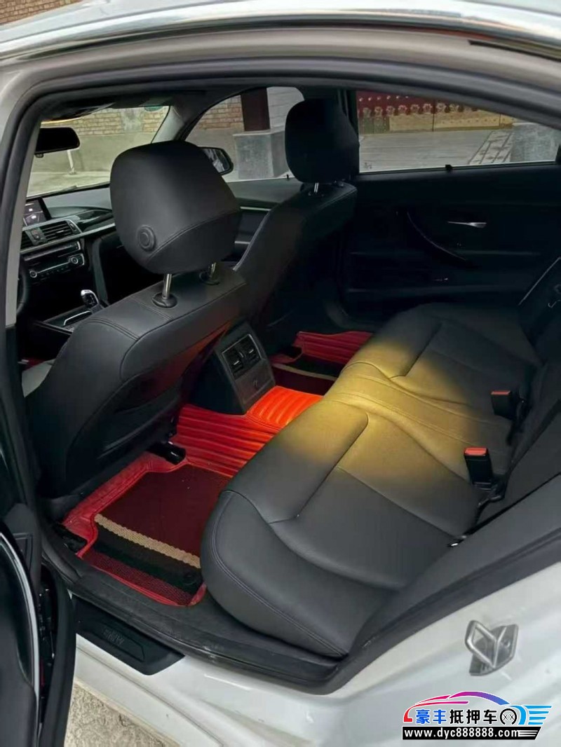 17年宝马3系轿车抵押车出售