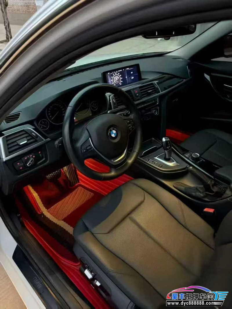 17年宝马3系轿车抵押车出售