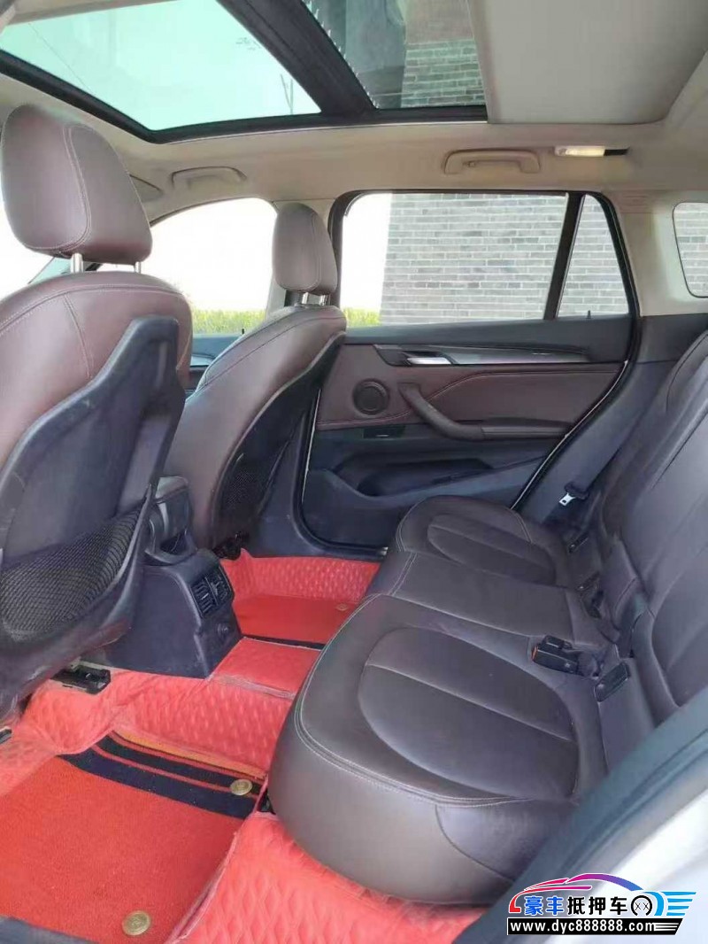 18年宝马X1轿车抵押车出售